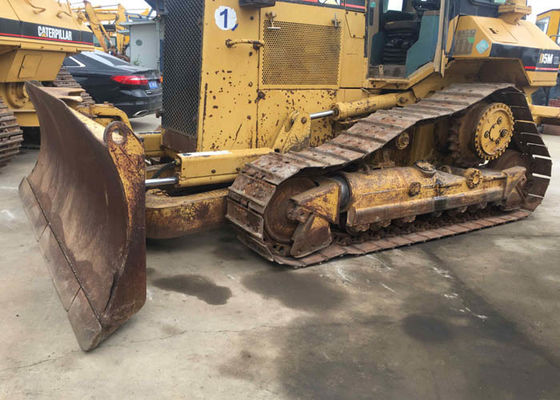 CAT D5M Old  Dozers Crawler Bulldozer with Original Yellow Color